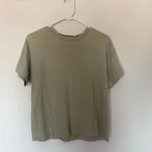Casual Olive Green T-Shirt